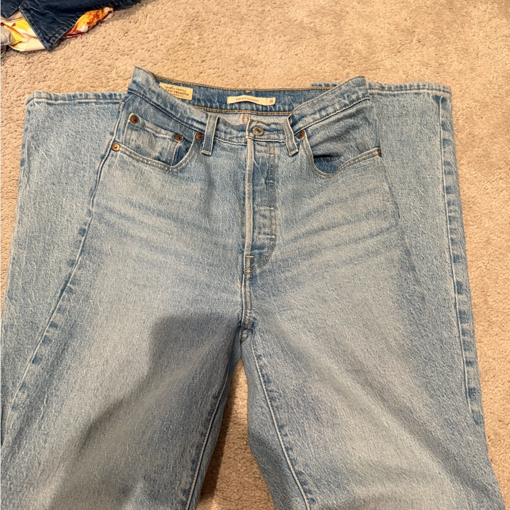 Levi's Light Blue Ribcage Straight Leg Ankle Jeans